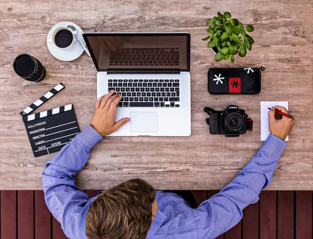 Uebbdesainer o Web designer